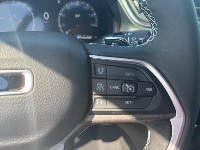 new 2025 Jeep Grand Cherokee car, priced at $46,469