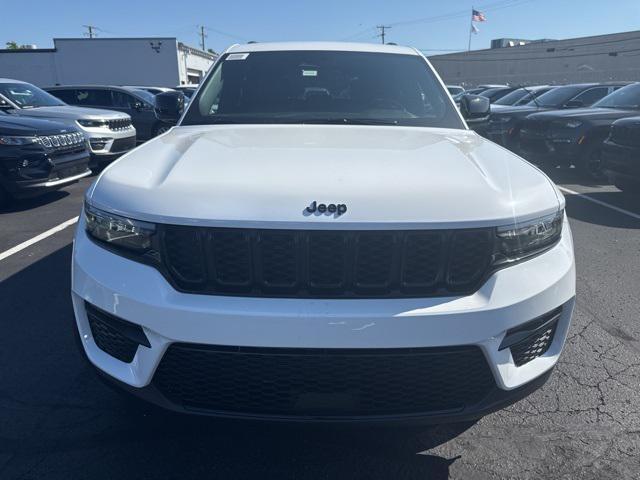 new 2025 Jeep Grand Cherokee car, priced at $46,469