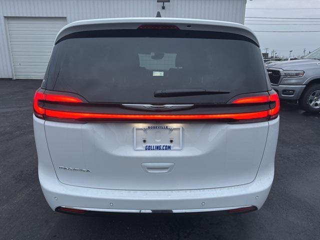 new 2025 Chrysler Pacifica car, priced at $41,500