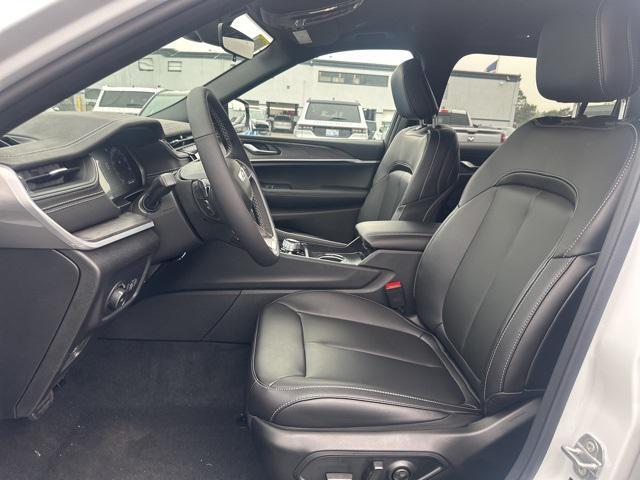 new 2025 Jeep Grand Cherokee L car, priced at $45,999