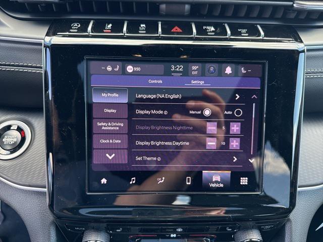 new 2025 Jeep Grand Cherokee car, priced at $40,821