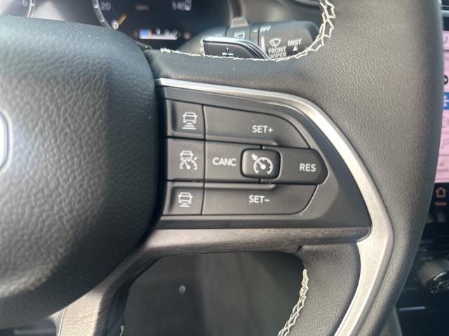 new 2025 Jeep Grand Cherokee car, priced at $41,639