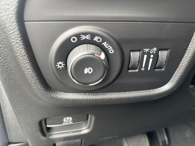 new 2025 Jeep Grand Cherokee L car, priced at $51,100