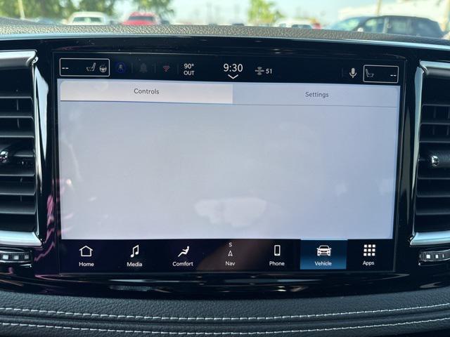 new 2025 Chrysler Pacifica car, priced at $55,055