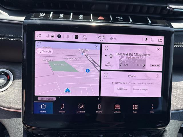new 2025 Jeep Grand Cherokee car, priced at $49,142