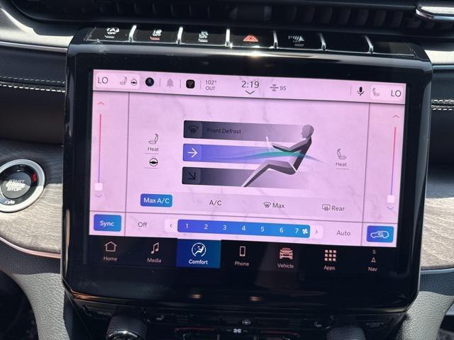 new 2025 Jeep Grand Cherokee car, priced at $49,142