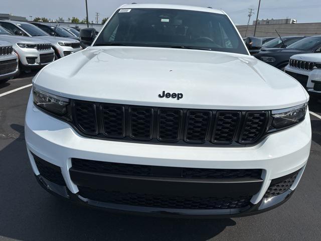 new 2024 Jeep Grand Cherokee L car, priced at $45,435