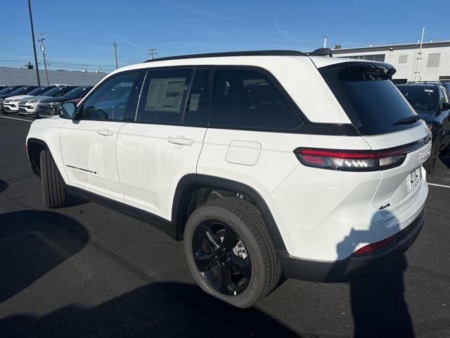 new 2024 Jeep Grand Cherokee car, priced at $41,679