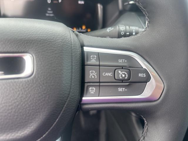 new 2025 Jeep Compass car, priced at $37,677