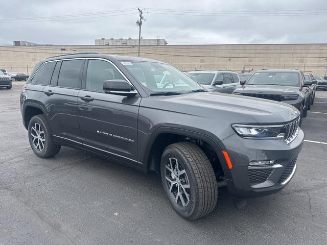 new 2025 Jeep Grand Cherokee car, priced at $46,800