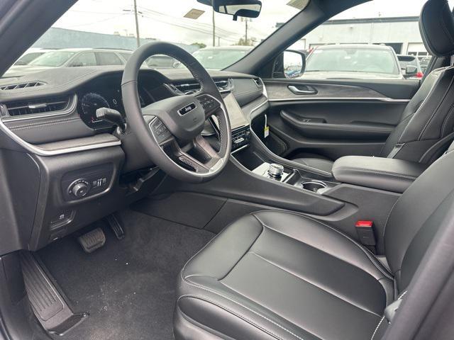 new 2025 Jeep Grand Cherokee L car, priced at $48,767
