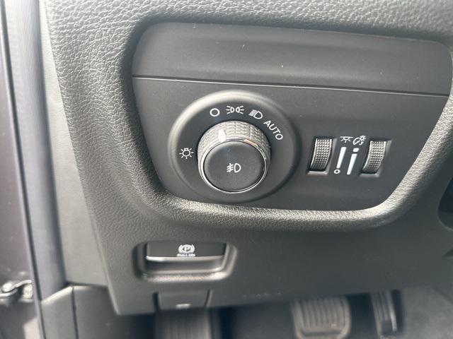 new 2025 Jeep Grand Cherokee L car, priced at $48,767
