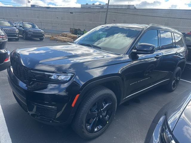 new 2025 Jeep Grand Cherokee L car, priced at $48,853