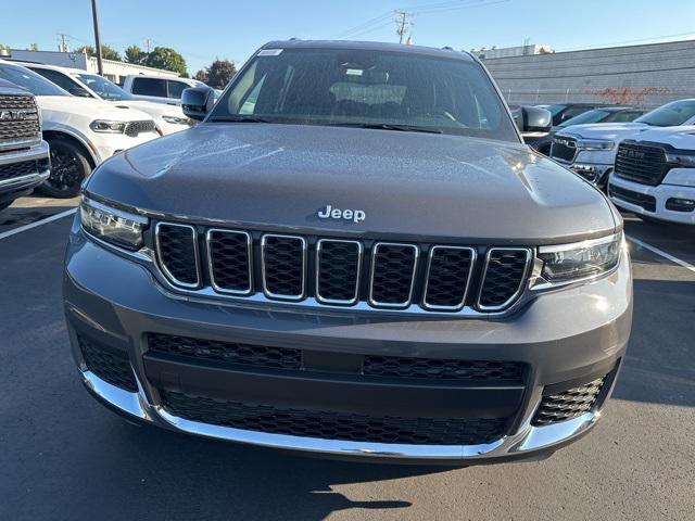 new 2024 Jeep Grand Cherokee L car, priced at $43,220