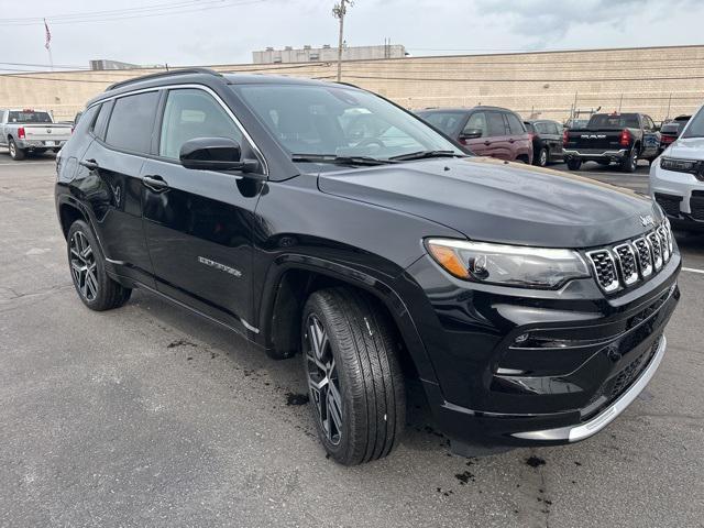 new 2025 Jeep Compass car, priced at $33,305