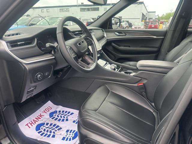used 2024 Jeep Grand Cherokee car, priced at $41,795
