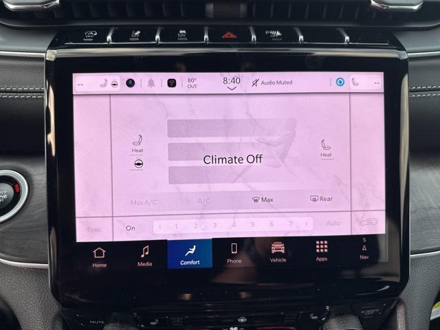 new 2025 Jeep Grand Cherokee car, priced at $49,142