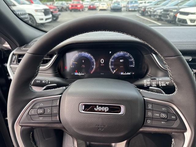 new 2025 Jeep Grand Cherokee car, priced at $49,142