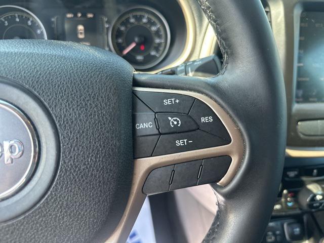 used 2014 Jeep Cherokee car, priced at $8,995