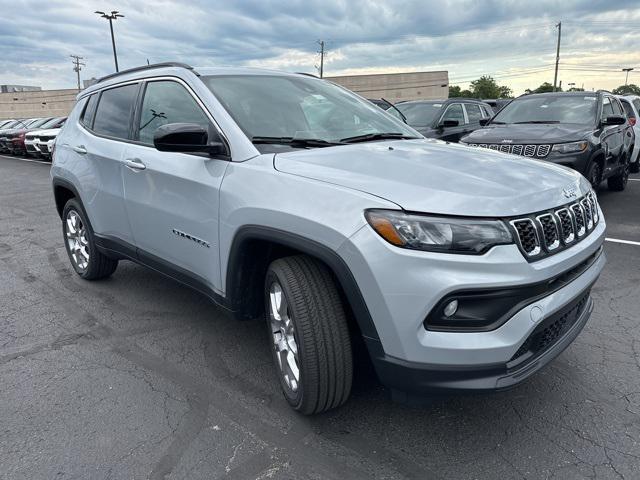 new 2024 Jeep Compass car, priced at $30,585