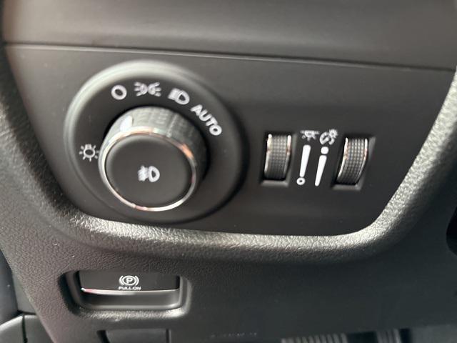 new 2025 Jeep Grand Cherokee L car, priced at $46,510