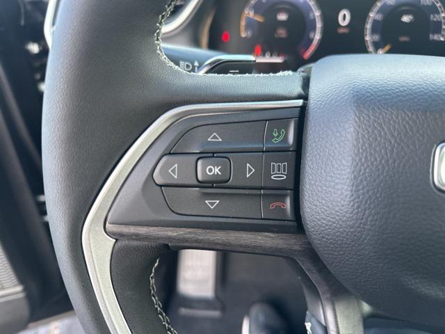 new 2025 Jeep Grand Cherokee car, priced at $44,389