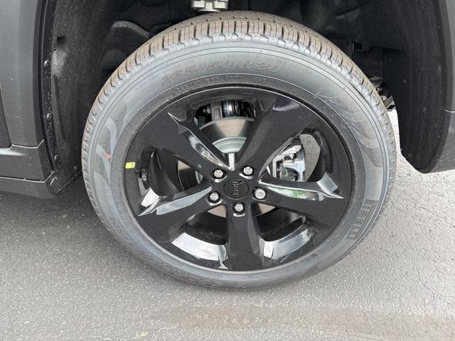new 2025 Jeep Grand Cherokee car, priced at $49,142
