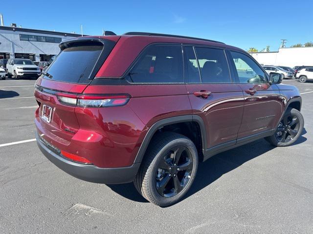 new 2025 Jeep Grand Cherokee car, priced at $52,810