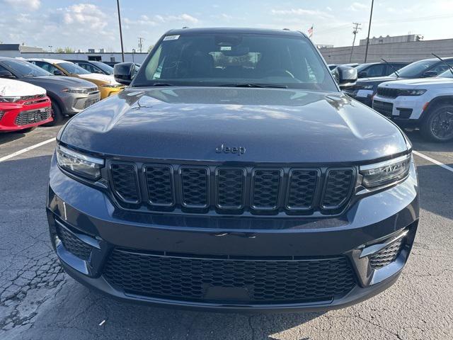 new 2024 Jeep Grand Cherokee car, priced at $44,099