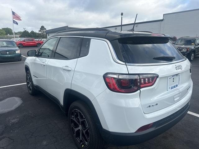 new 2024 Jeep Compass car, priced at $31,340