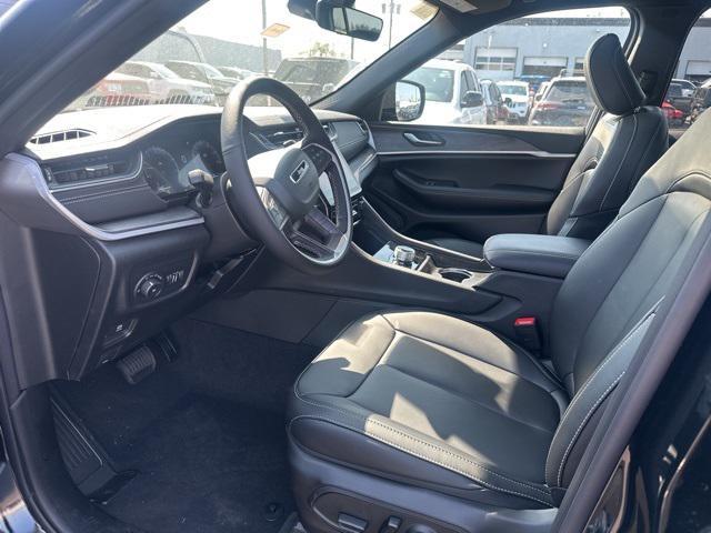 new 2025 Jeep Grand Cherokee car, priced at $46,800