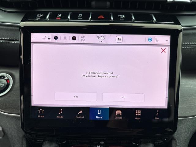 new 2025 Jeep Grand Cherokee L car, priced at $45,999