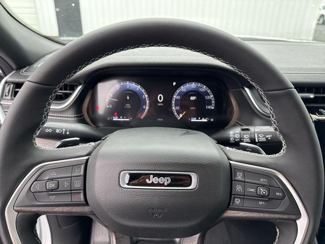 new 2025 Jeep Grand Cherokee L car, priced at $45,999