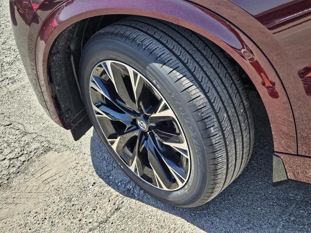 new 2025 Mazda CX-90 car, priced at $58,138
