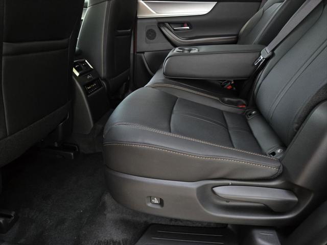 new 2025 Mazda CX-90 PHEV car, priced at $56,318