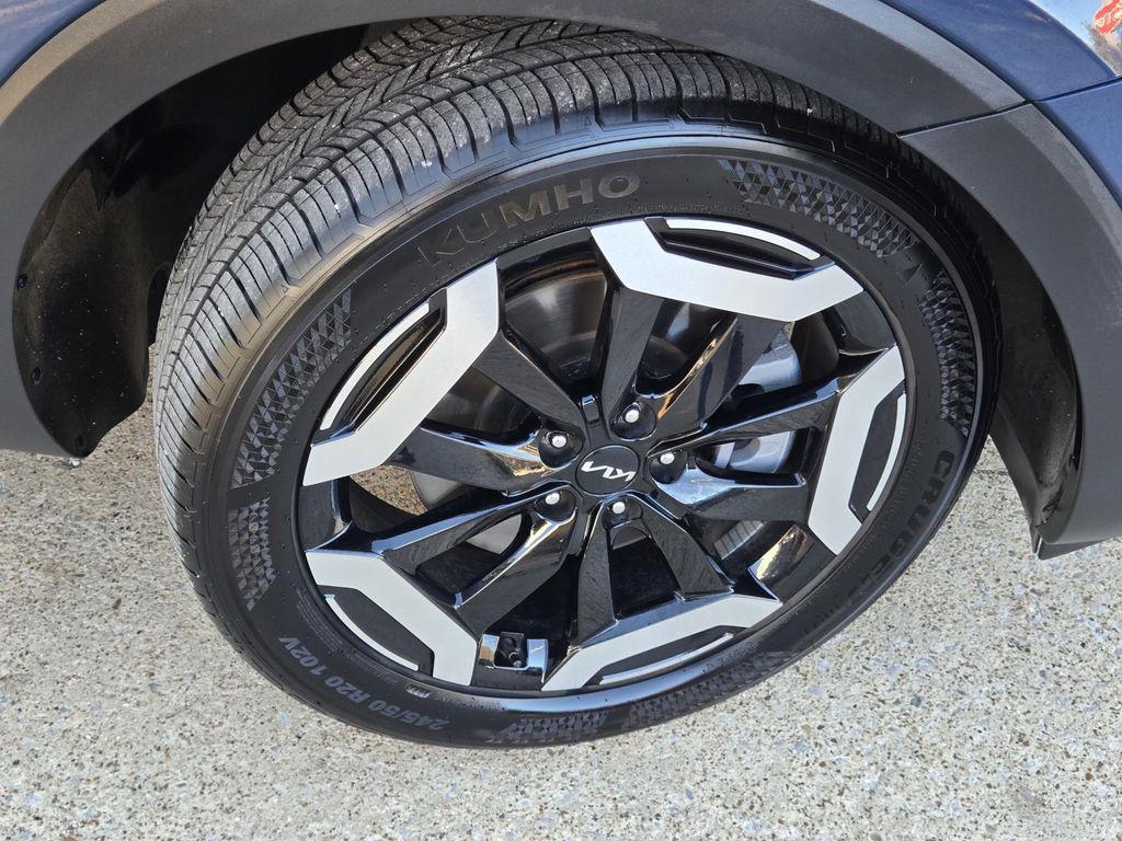 used 2025 Kia Telluride car, priced at $36,500