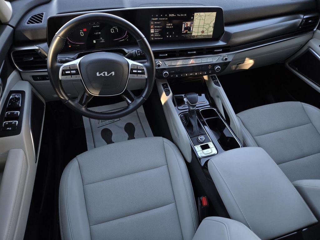 used 2025 Kia Telluride car, priced at $36,500