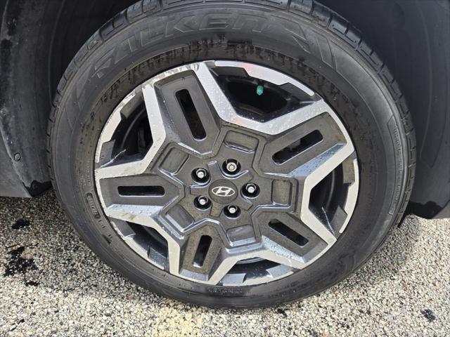 used 2021 Hyundai SANTA FE HEV car, priced at $28,000