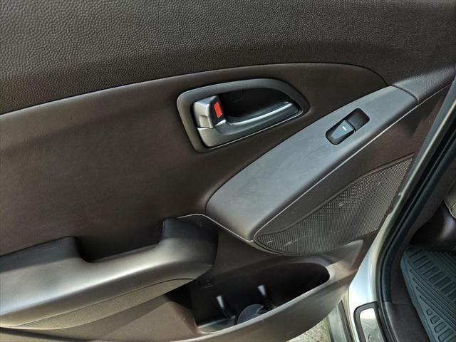 used 2015 Hyundai Tucson car, priced at $13,500