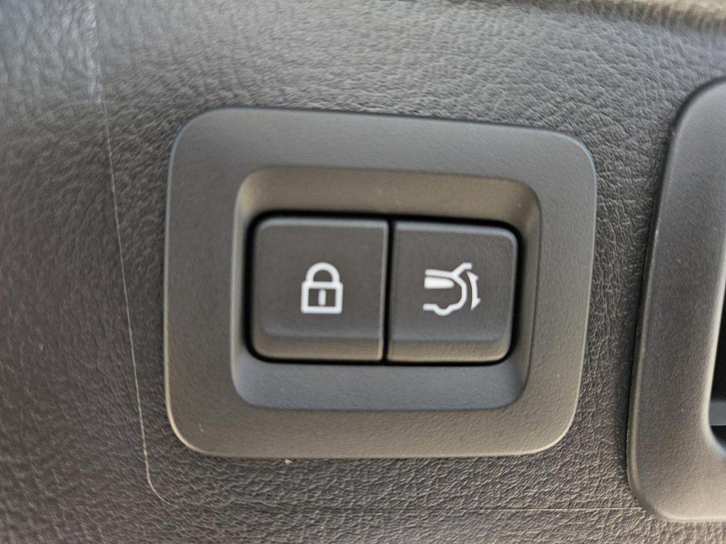 new 2025 Mazda CX-50 car, priced at $40,568