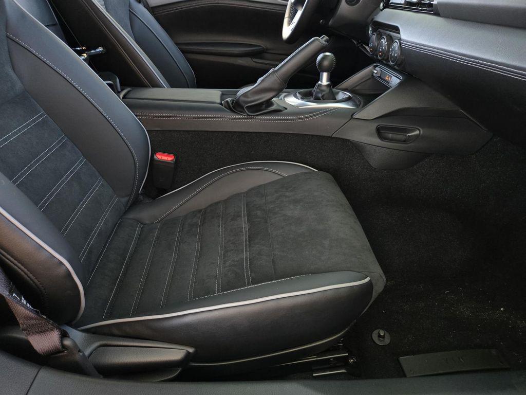 new 2025 Mazda MX-5 Miata RF car, priced at $41,689