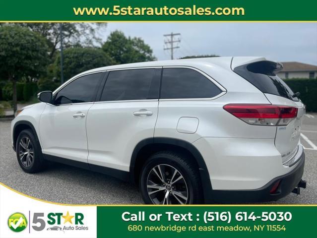used 2019 Toyota Highlander car, priced at $19,650