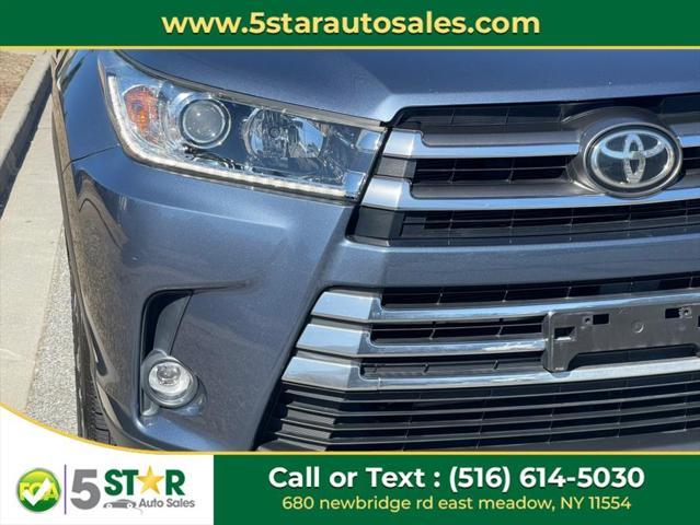 used 2019 Toyota Highlander car, priced at $28,400