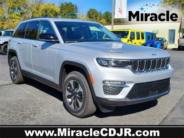 new 2024 Jeep Grand Cherokee 4xe car, priced at $49,005