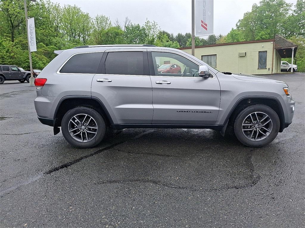 used 2018 Jeep Grand Cherokee car, priced at $14,385