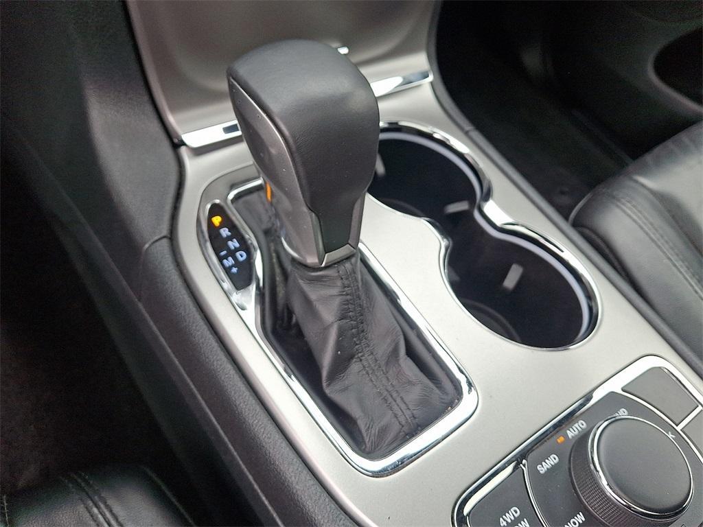 used 2018 Jeep Grand Cherokee car, priced at $14,385