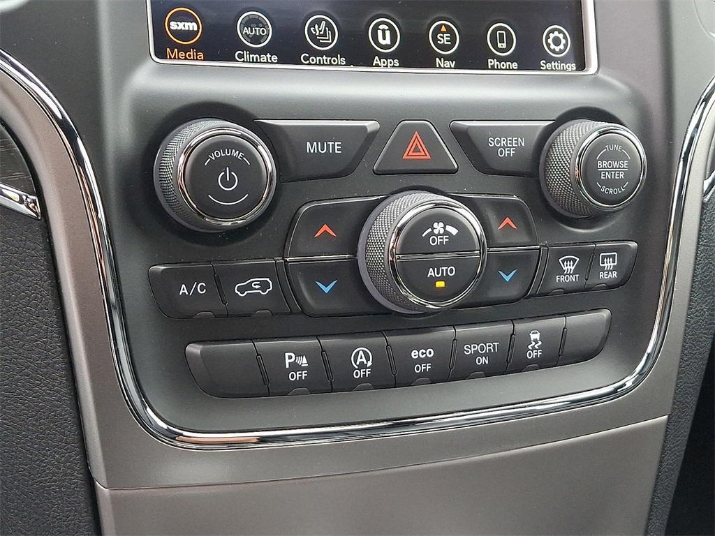 used 2018 Jeep Grand Cherokee car, priced at $14,385