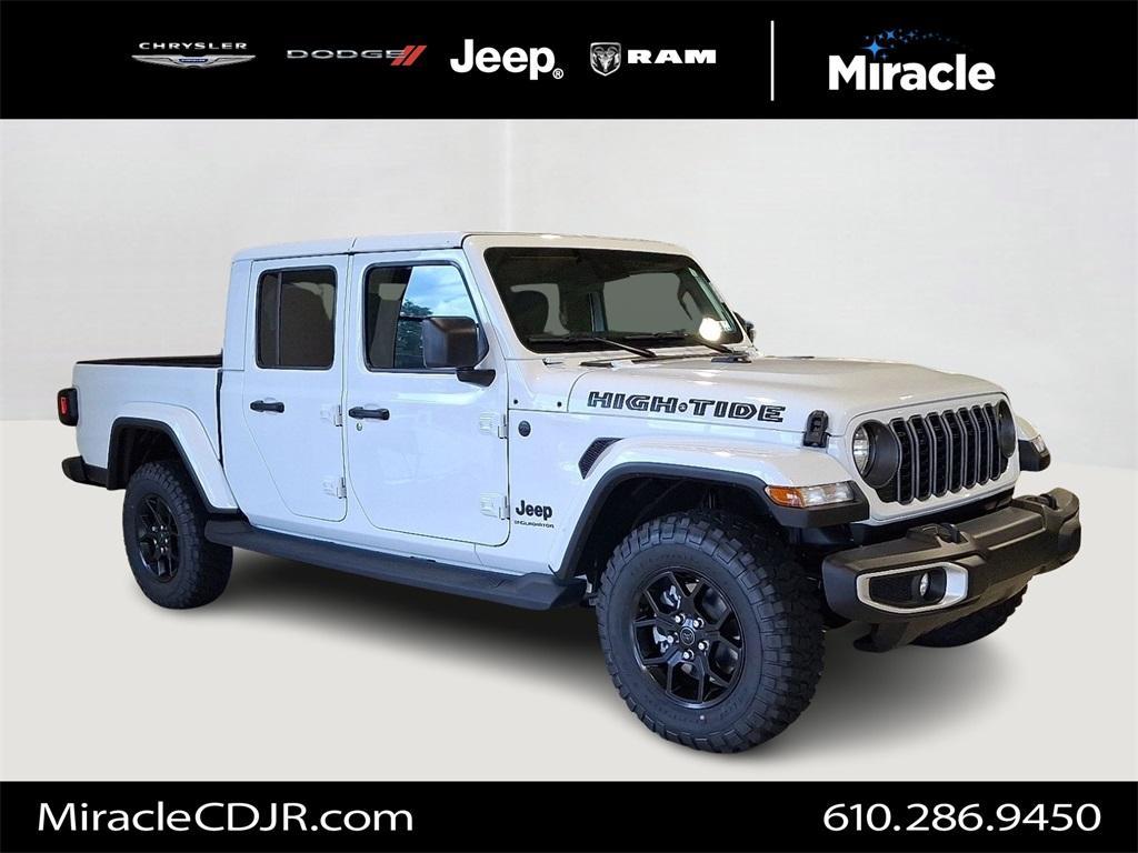 new 2025 Jeep Gladiator car, priced at $45,287