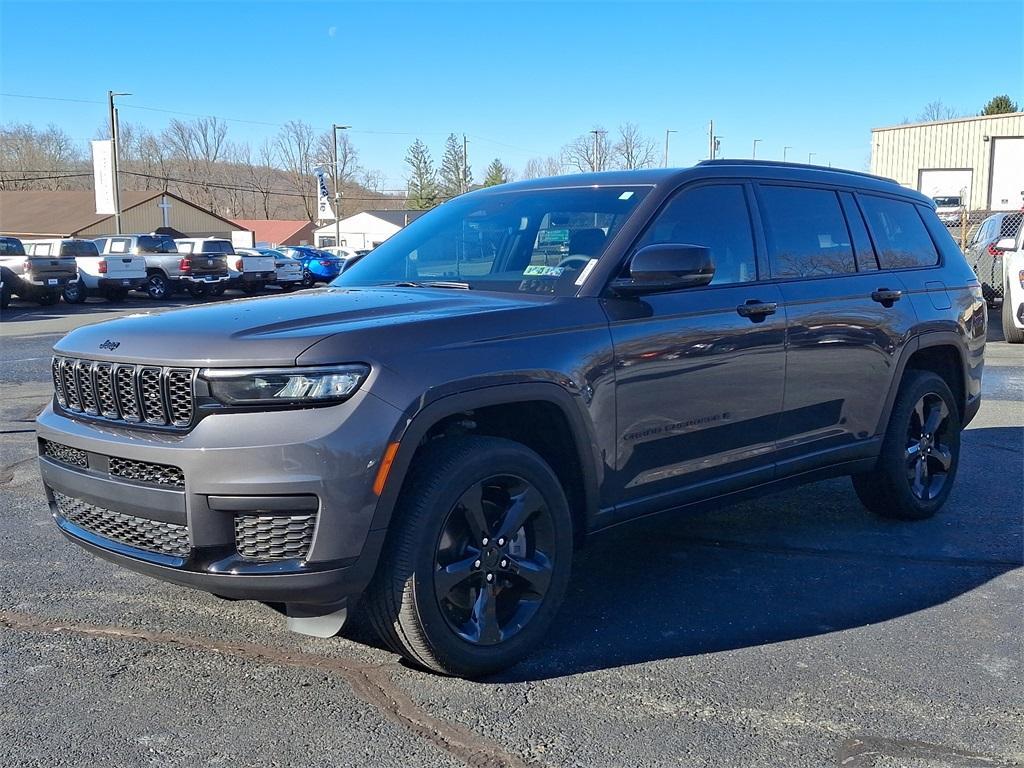 used 2024 Jeep Grand Cherokee L car, priced at $42,729