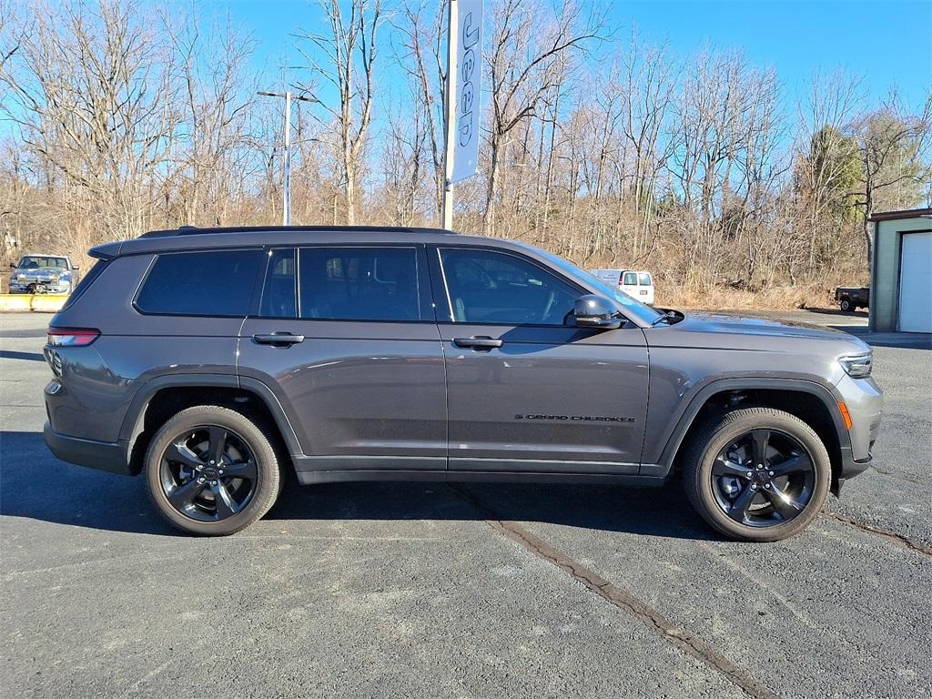 used 2024 Jeep Grand Cherokee L car, priced at $42,729